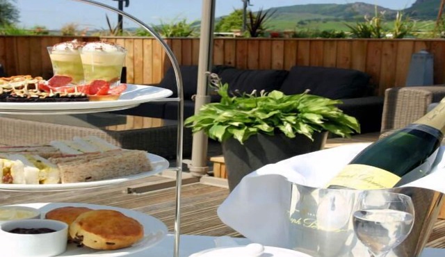 Three Horseshoes Country Inn and Spa