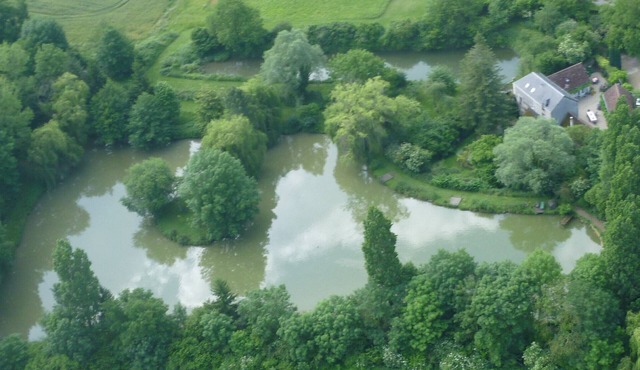 Three Loire Valley cottages with exclusive carp fishing lake & huge heated pool