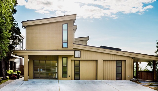 Three luxury rentals with three hot tubs in park-like setting, Cook Inlet views