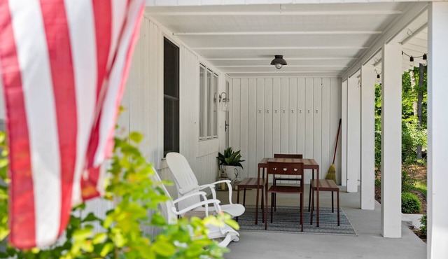 Three Pines Hideaway