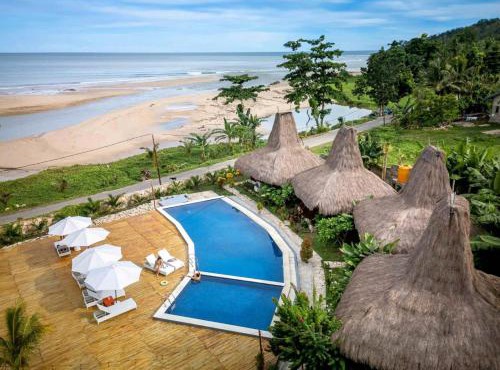 Three Queen Villa and Homestay