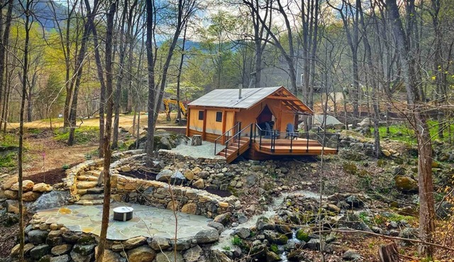 Three Ridges - Luxury Glamping in VA