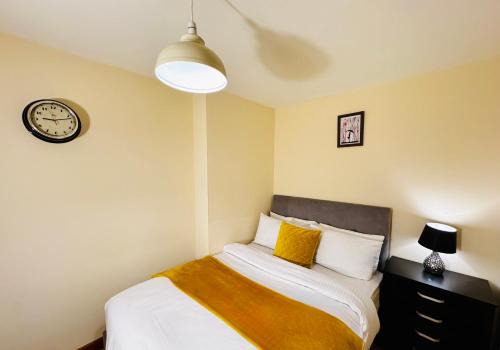 THROSTLES NEST APARTMENTS