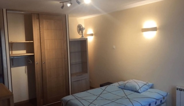 THROUGH-APARTMENT WITH LOIRE VIEW (N°13)