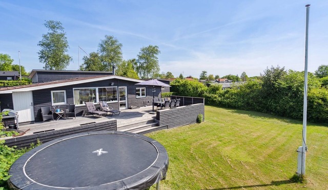 "Thrugils" - 200m from the sea by Interhome