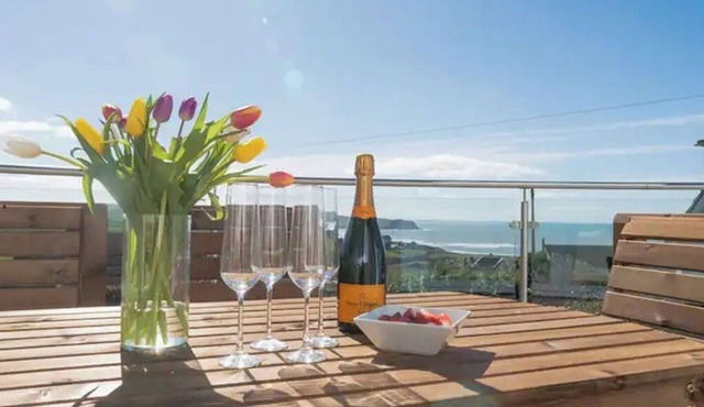 Thurlestone Beach House with Sea Views