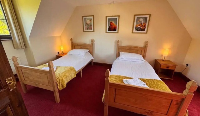 Thurnefield Holiday Cottages - Cherry Tree Cottage