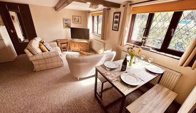 Thurnefield Holiday Cottages - Willow Tree Cottage