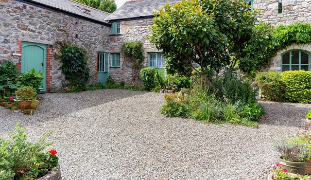 THYME COTTAGE, family friendly, with open fire in Bodmin Moor