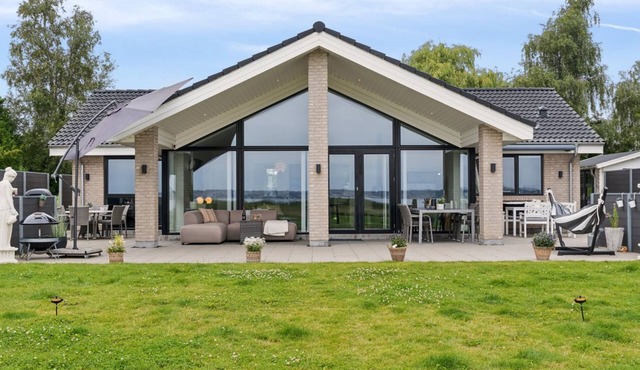 "Thyra" - 50m to the fjord by Interhome