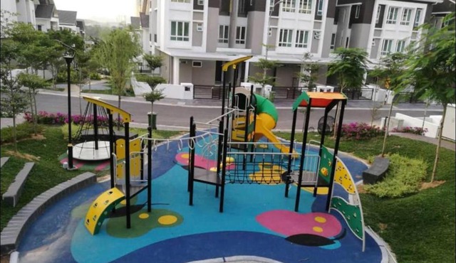 Tiara South, Ecohill Eco Majestic Enjoy Sunsets at Fully Equipped 3-Story House