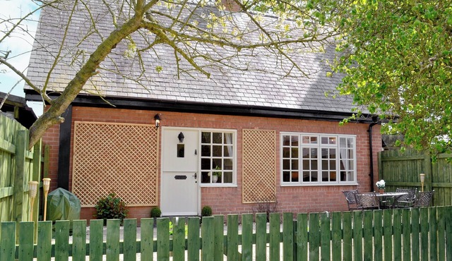 Tickton Hall Cottage