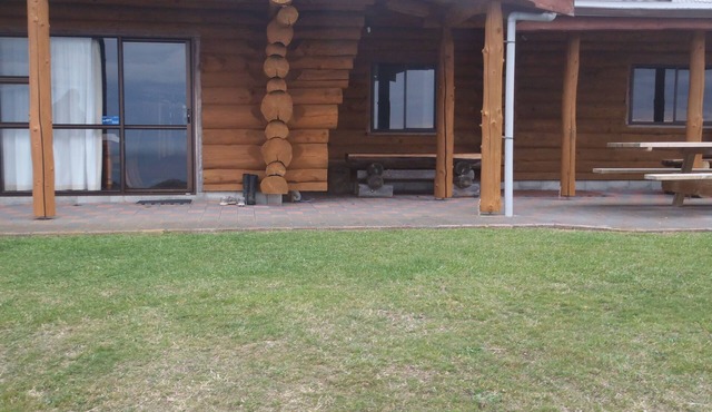 Tidal Waters LogLodge Studio