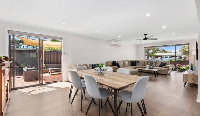 Tidal Waves on Lowe - Ocean Grove