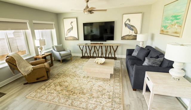 Tide Creek Oasis, Panacea.GROUND LEVEL, Marina View, Patio, Pool, No Boats