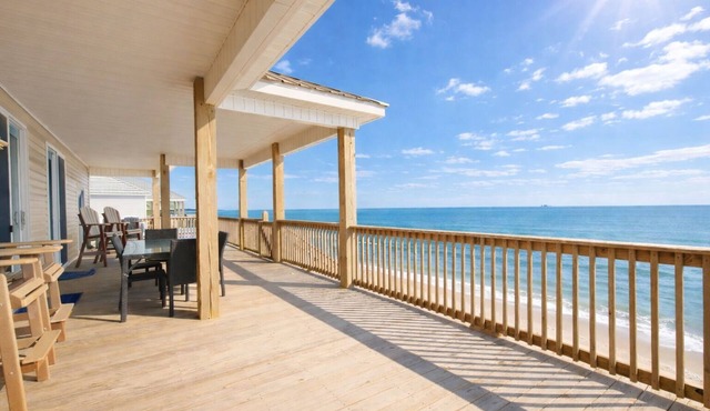 Tide Therapy | Summer openings. On popular west end beach