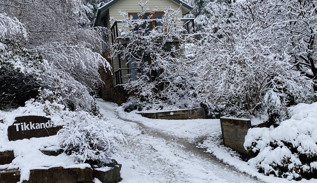 Tikkandi – Cozy Luxe Getaway in Victoria’s High Country