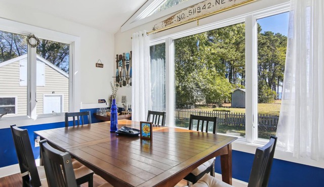 Tilghman | Fenced Yard | Pet Friendly | Charming