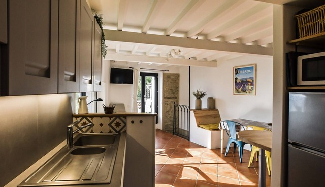 TILOP village house with large terrace and stunning views