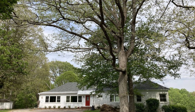 Tilt'n B Farm - Main House w/Horses, Views, Tennis, Trails, Fire Pit
