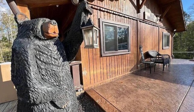 Timber Frame Country Retreat. nClose to Ark Encounter, Creation Museum and Cincy