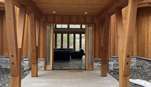 Timber Frame home on Clark Fork River