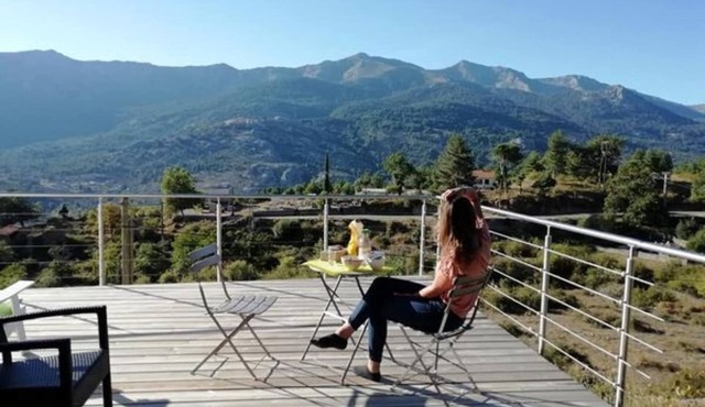 Timber-frame house ideal for trail riding, hiking and swimming