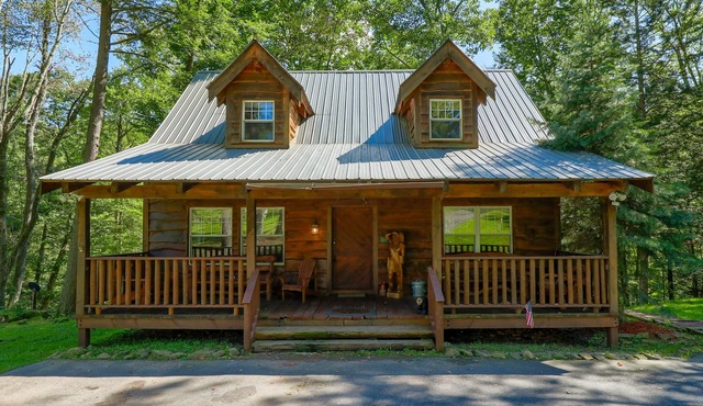 Timber framed cabin nestled in the Pocono Mountains on a private 400 acre estate