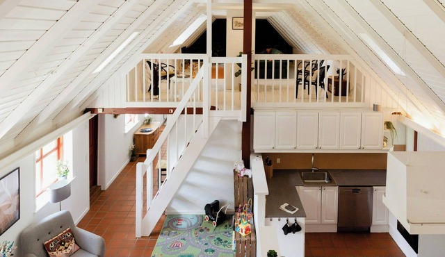 Timber house with sauna and activity room