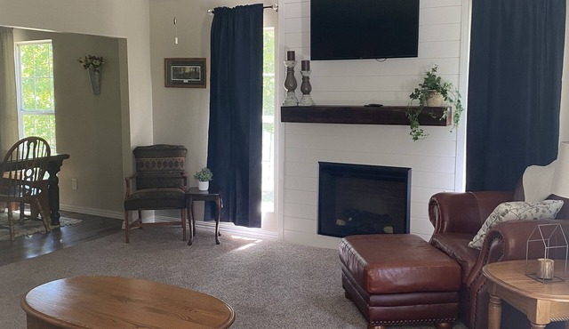 Timber Pointe located near the Niangua River & Bennett Spring State Park