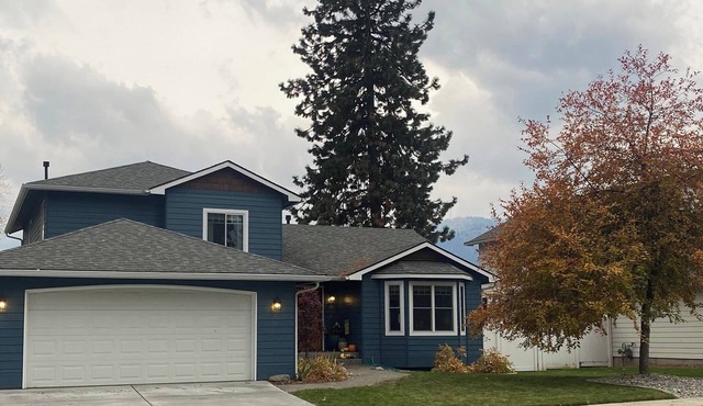 Timbercrest Beautiful 4-bedroom house with AC in Post Falls