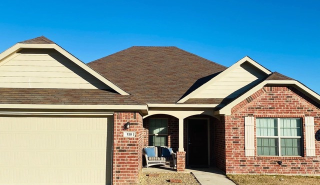 *Timberland Cottage* Sleeps 6. Minutes to Casino, Concerts, Lake, College