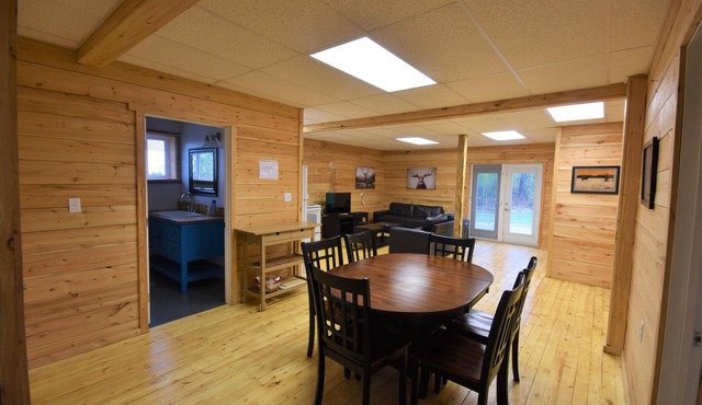 Timberland Lodges - Tamarac Lodge, lower suite