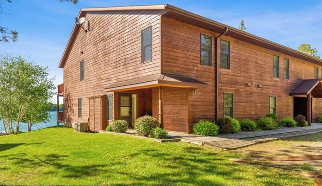 Timberlane Resort Condo #21 | 4 Bed, 4 Bath
