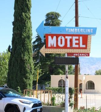 Timberline Motel