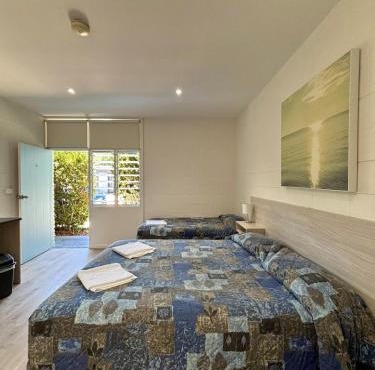 Time and Tide Hotel Motel