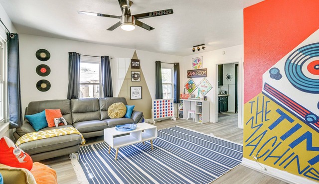 Time Machine: Games Galore in Lubbock Home By TTU!