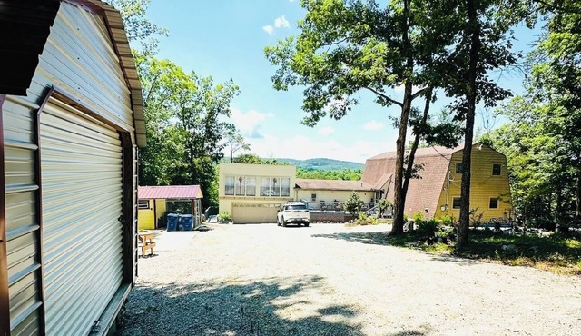 Time to get away from mythe hustle and bustle