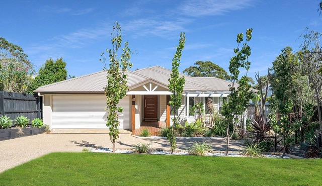 *Timeless & Elegant*