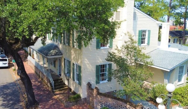 Timeless Lux Villa - with Parking & Walk to River Street