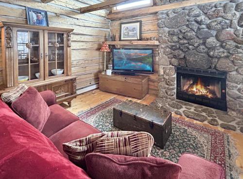Timeless Mesa Hideaway cabin