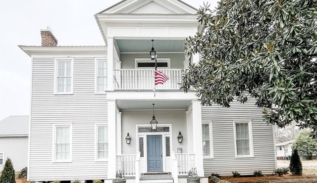Timeless Southern Elegance in the Heart of Columbiana