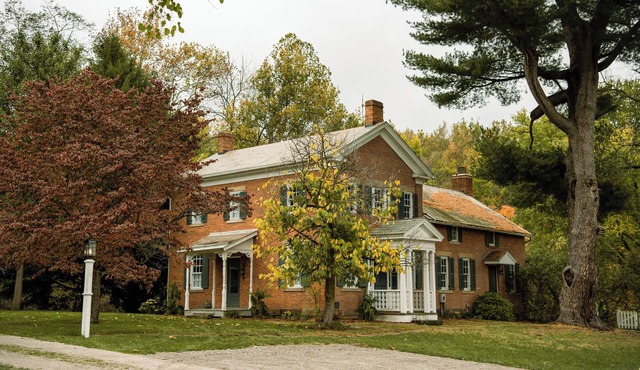 Timeless Winesburg Farmhouse w/Deck