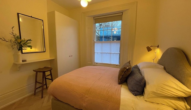 Timelessly Luxurious 1BD Flat, Clerkenwell