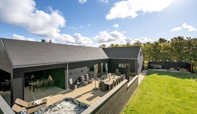 "Tinella" - 250m to the fjord by Interhome