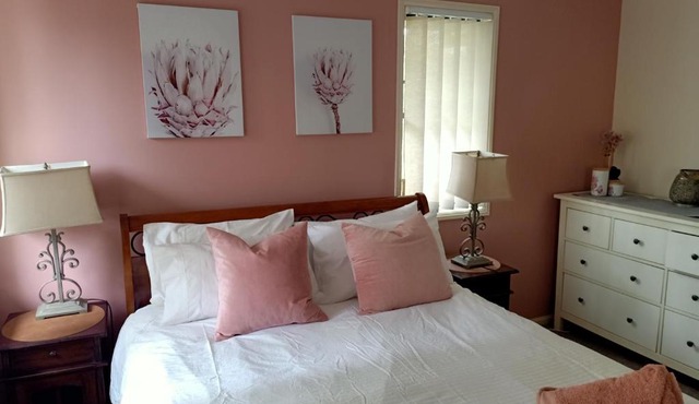 Tingalpa Townhouse Treat