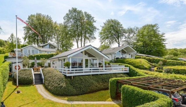 "Tini" - 50m to the inlet by Interhome