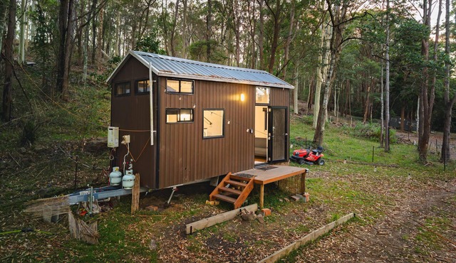 Tintenbar Riverfront Farmstay 1 by Tiny Away