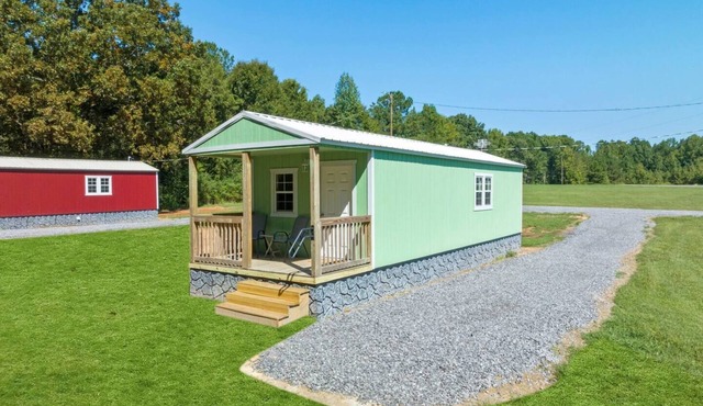 Tiny cabin on 10 acres with pond