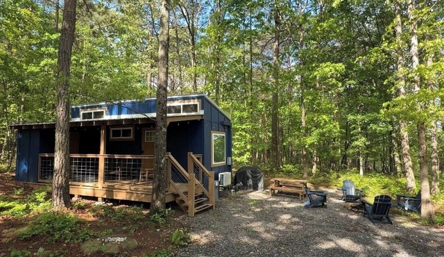 Tiny Cub House | Secluded Tiny House on 1.7 Acres, Mentone